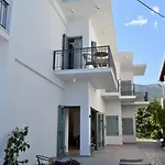 Hotel Okeanis Tiros