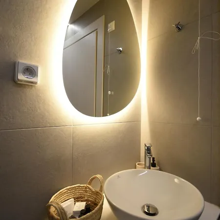 Oceanis Hotel