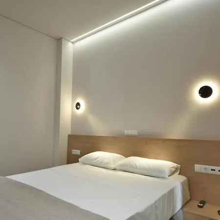 酒店 Okeanis