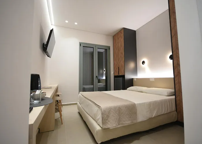 Okeanis Hotell Tirós