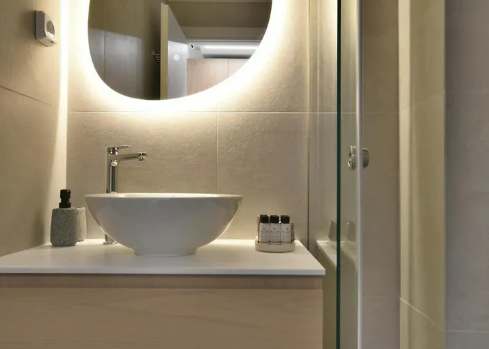 Hotell Okeanis Tirós