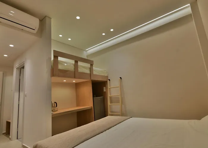 Hotell Okeanis Tirós